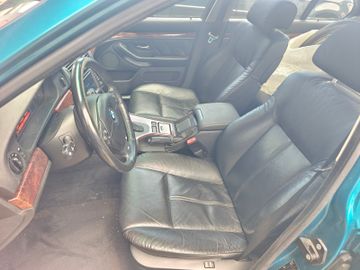 BMW 525 - 8