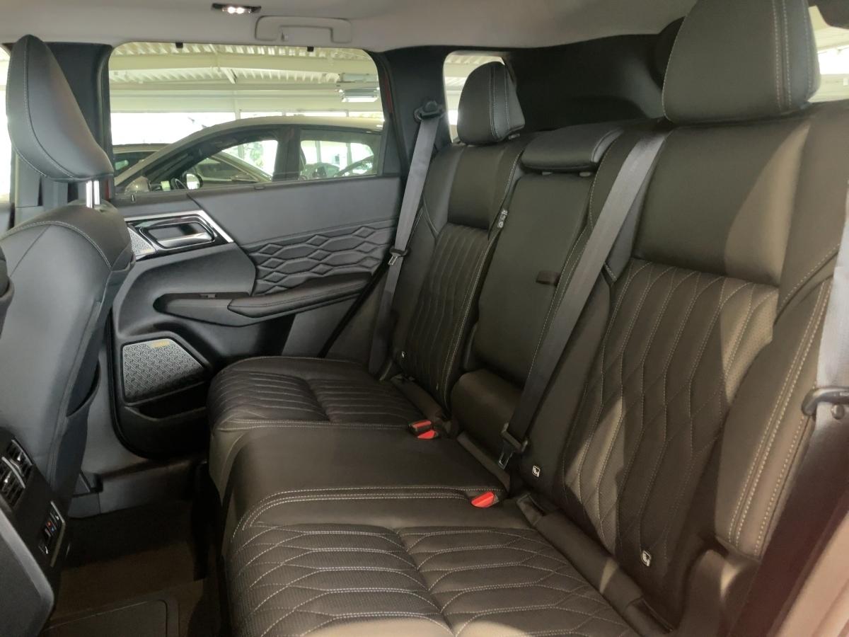 Mitsubishi Outlander *TOP*PHEV* MJ 2025*Panoramadach*