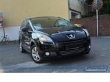 Peugeot 5008 1.6 155 THP Family plus*7Sitz*HUD*Pano*NAV* - Peugeot 5008 Gebrauchtwagen in Berlin