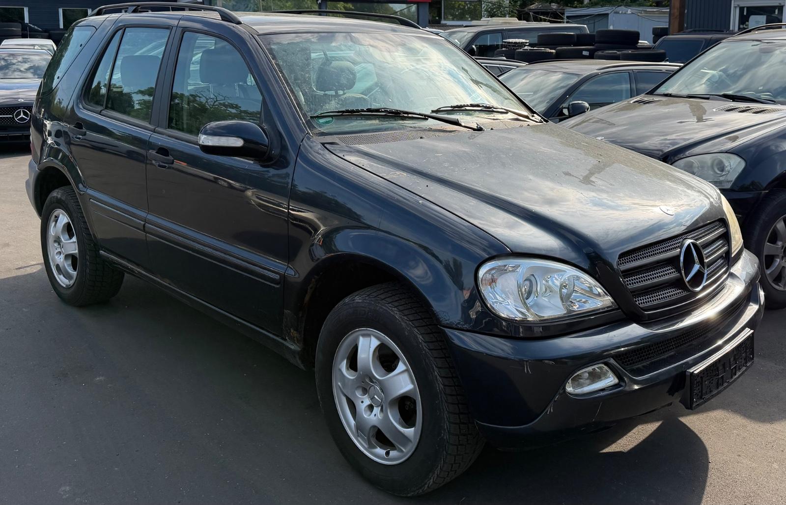 Mercedes-Benz ML 270 CDI 4x4 TÜV27/KLIMA/AHK/TEMPOMAT/E.SPIEGL