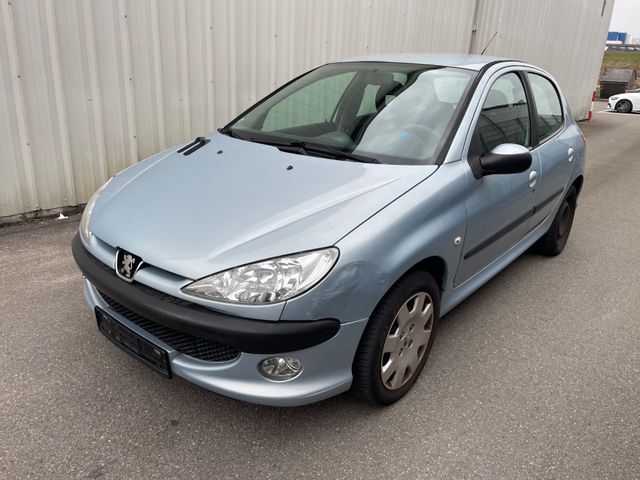 Peugeot 206 Grand Filou Cool Klima/Scheckheft/Tüv Neu