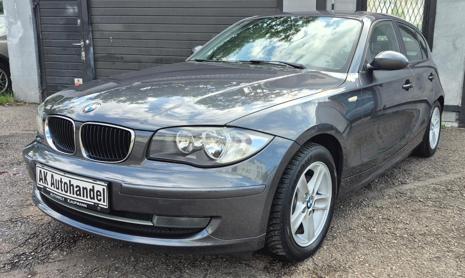 BMW 118d 1 Limo.Navi AHK Schiebedach Sitzheizung