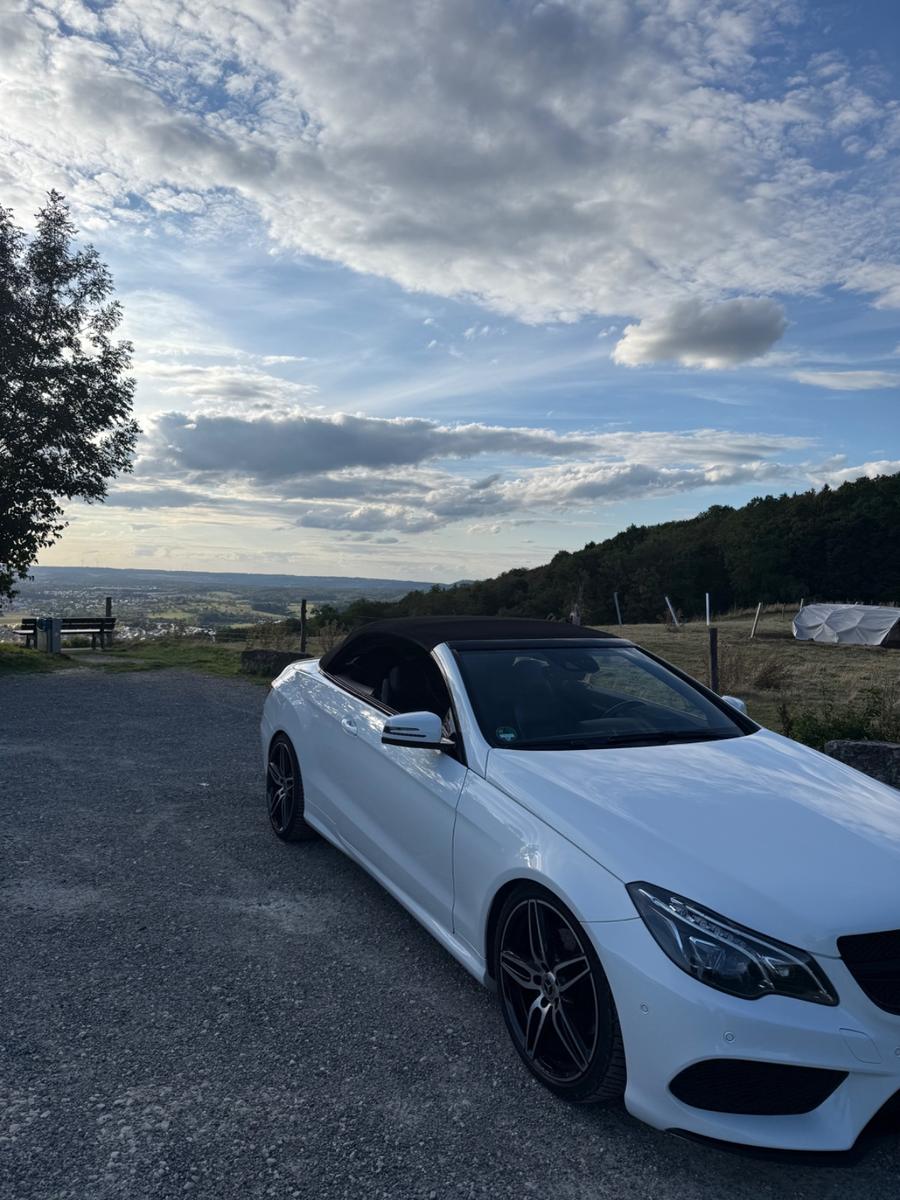 Mercedes-Benz E 220 Cabriolet E 220 CDI BlueEFF. Standard