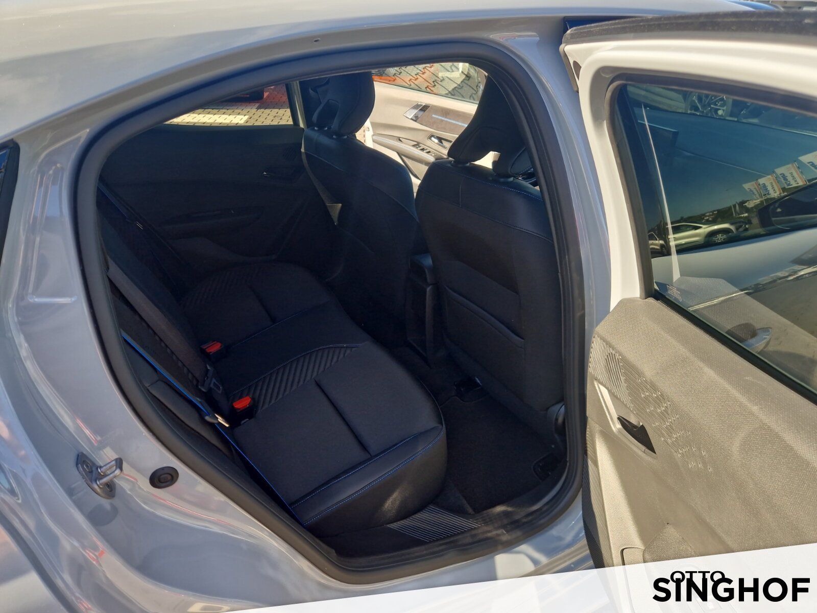 Fahrzeugabbildung Renault Clio VI Esprit Alpine Full Hybrid E-Tech 160