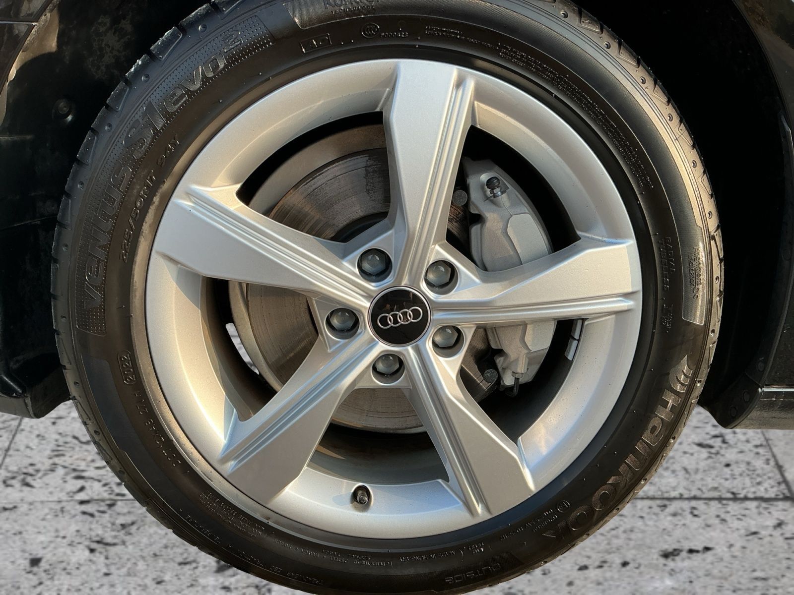 Audi A4 - Bild 8