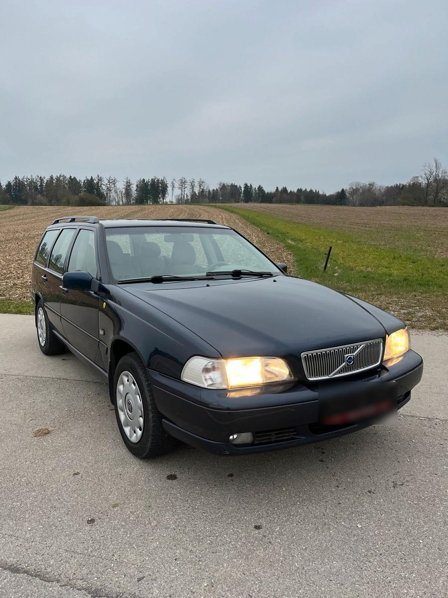 Volvo V70