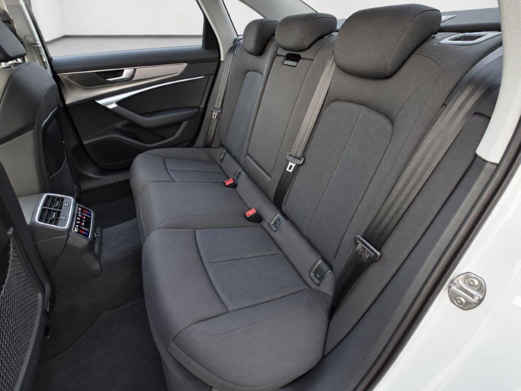Audi A6 45 TDI quattro S tronic sport Head-up Assiste – Bild 19