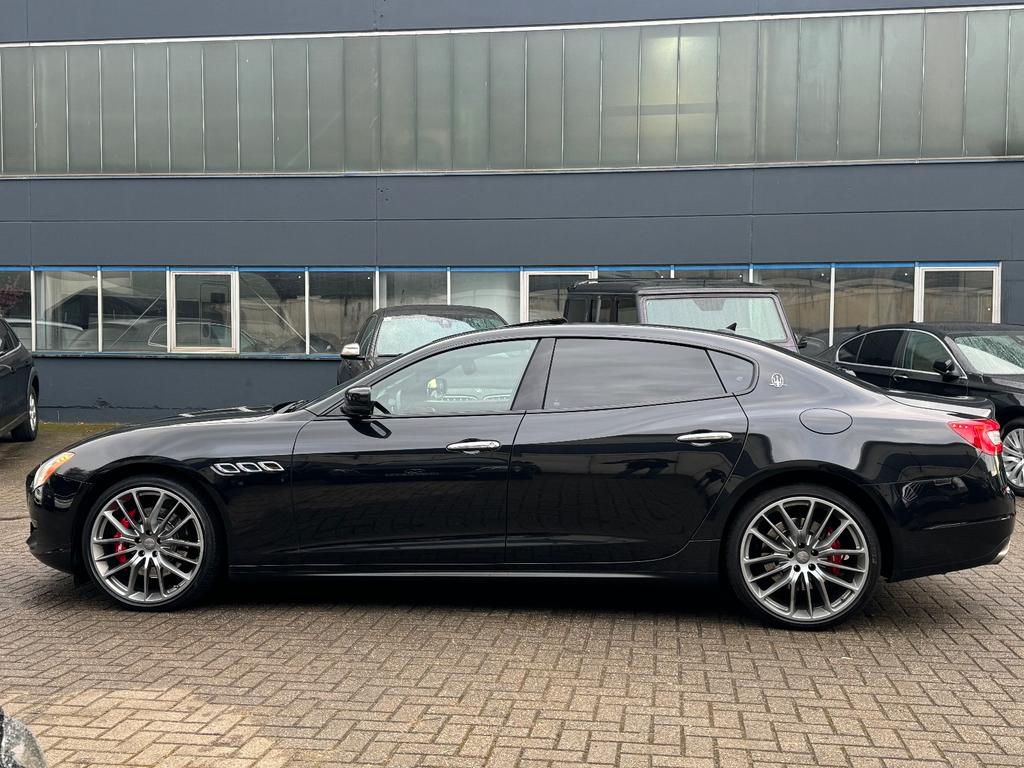 Maserati Quattroporte