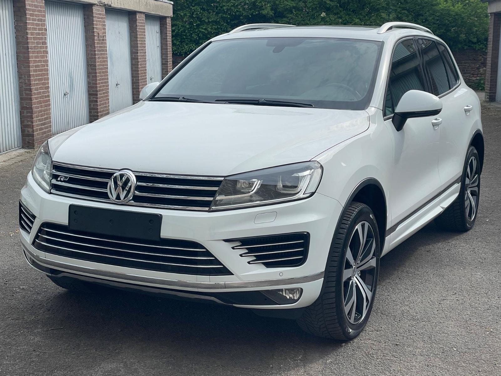 Volkswagen Touareg R-LINE TÜV NEU PANORAMA