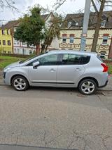 Peugeot 3008 Allure 155 THP Automatik Allure - Peugeot 3008 aus 2012