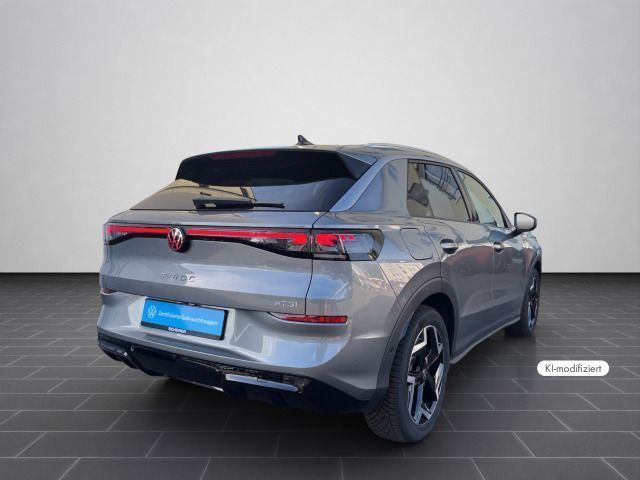 Volkswagen T-Roc R-LINE 1.5 TSI DSG LED PLUS NAVI AHK IDA S foto 2