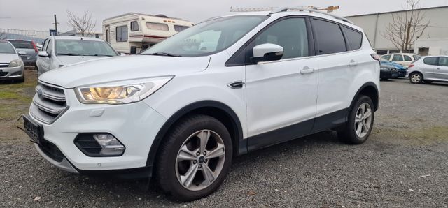 Ford Kuga Cool & Connect*1. Hand