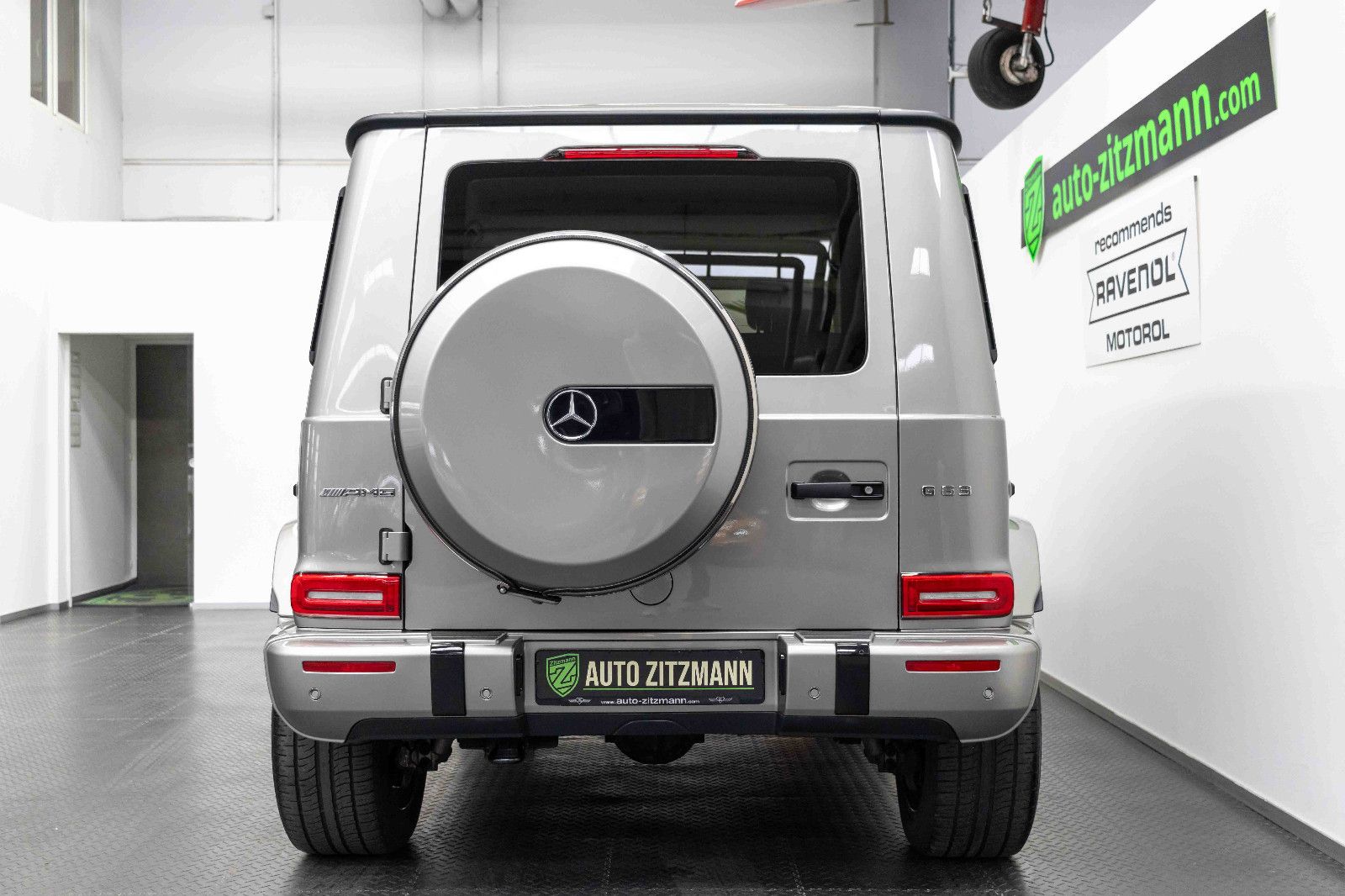 Fahrzeugabbildung Mercedes-Benz G63 AMG /360°KAMERA/MASSAGE/SITZBELÜFTUNG/AMBIEN