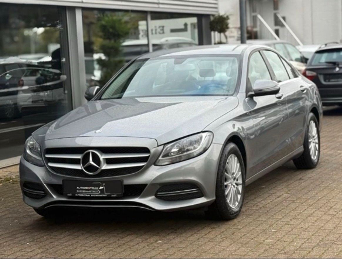 MERCEDES-BENZ Mercedes-Benz C 220 d 7G-Tronic Limousine ...