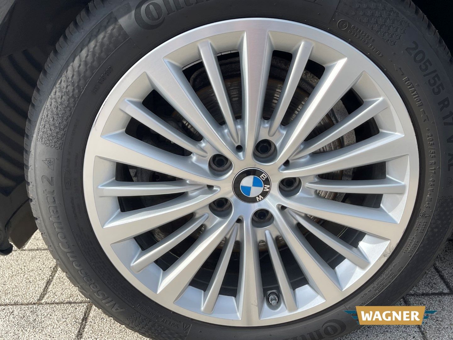 Fahrzeugabbildung BMW 218 Active Tourer d Sitzheizung Klimaautomatik