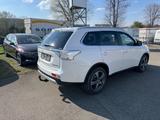Mitsubishi Outlander Diamant Edition 4WD,AHK,8fach,Autom - gebrauchte Mitsubishi Outlander aus dem Jahr 2014