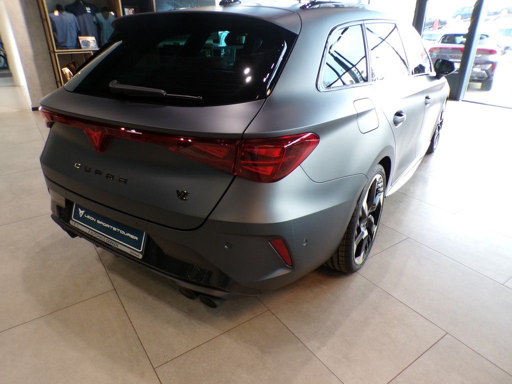 Fahrzeugabbildung SEAT Leon SportstourerVZ 2.0 TSI DSG 4Drive Tribe Edi