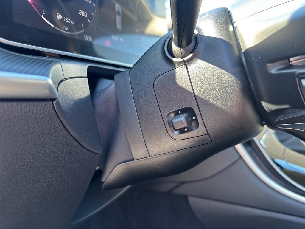 Fahrzeugabbildung Mercedes-Benz C 300 T AMG Navi LED Memory Kamera
