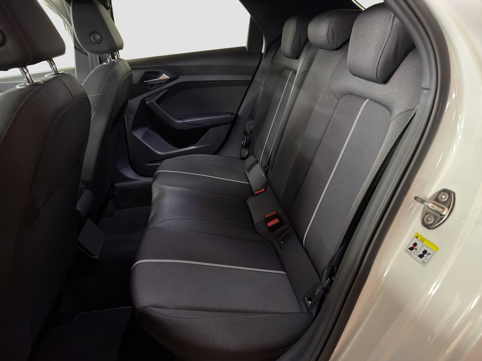 Audi A1 Sportback 25 TFSI advanced Virtual LED Ambien, миниатюра 9
