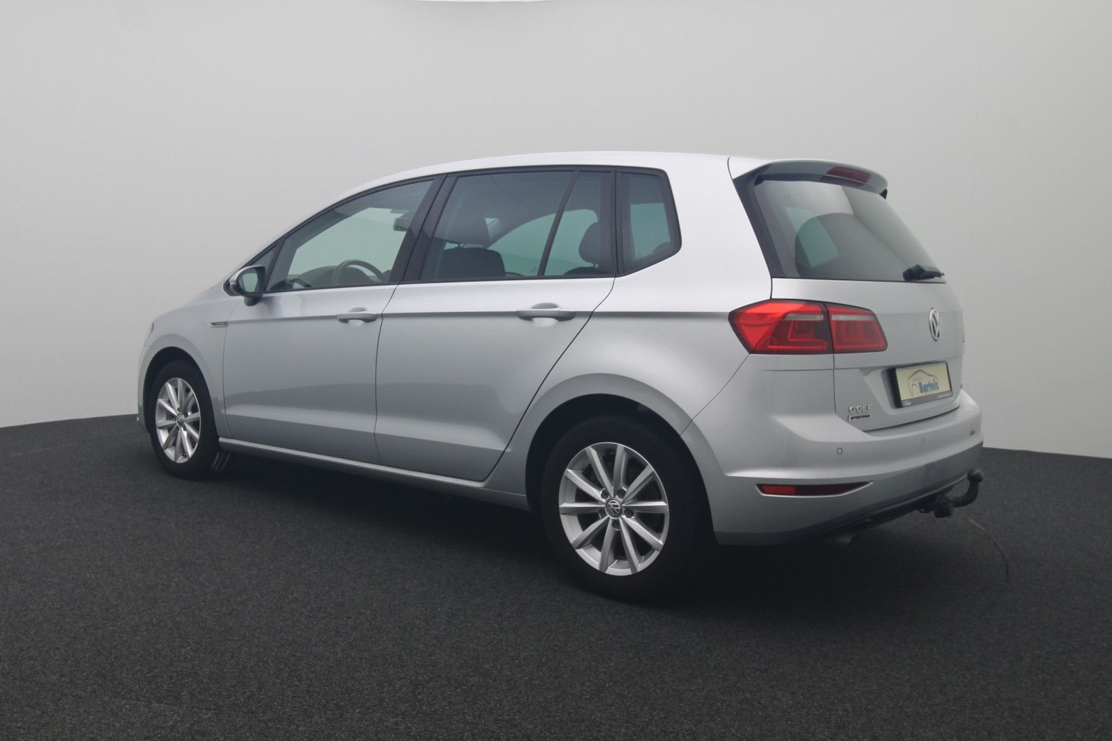 Fahrzeugabbildung Volkswagen Golf Sportsvan 1.6TDI Lounge BMT/Start-Stopp AHK