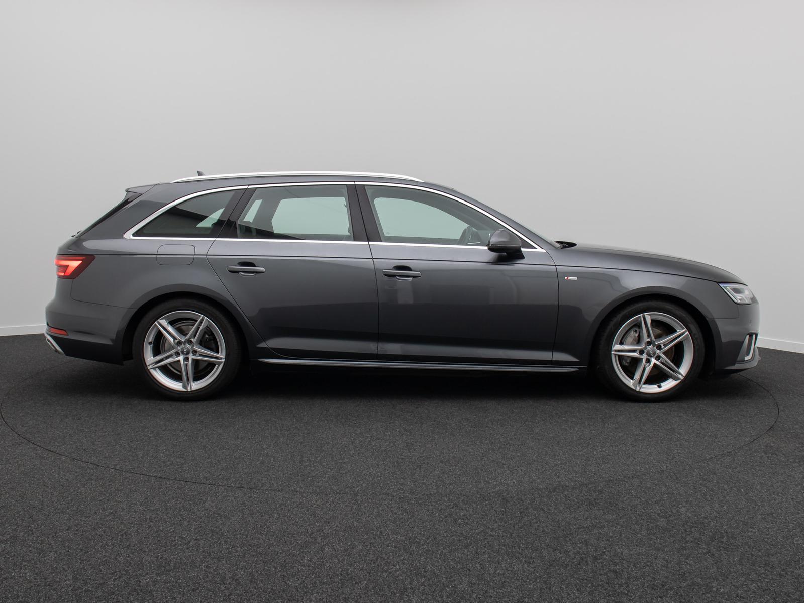 Audi A4 quattro SLine Kamera DAB Massage Panorama 18"