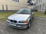 BMW 316i Lim. Xenon TÜV:09/2026 - BMW 316 aus 2001