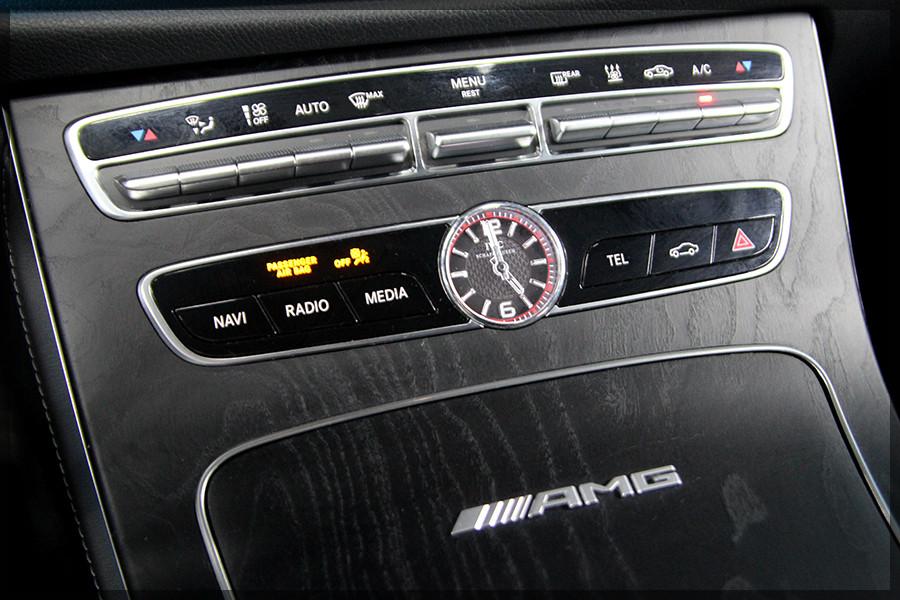 Mercedes-Benz E 63 AMG NAVI / CAM / PDC / LEDER