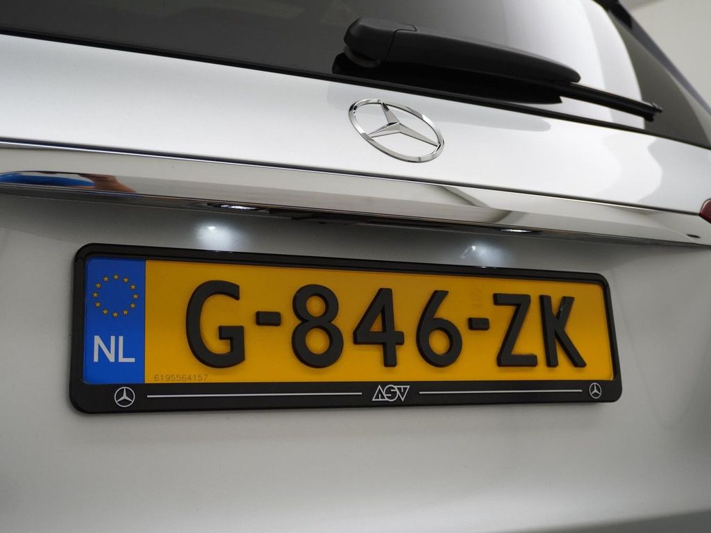 Mercedes-Benz GLE 300 d 4MATIC AMG Premium Plus | luftfederung