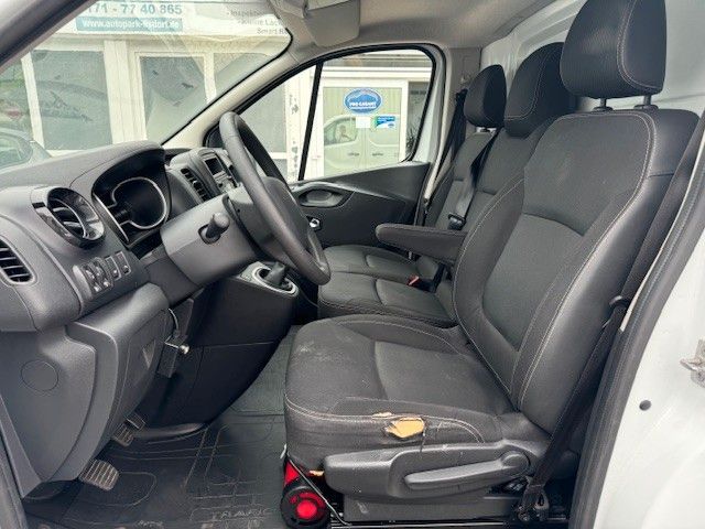 Fahrzeugabbildung Renault Trafic Kasten L2H1 3,0t Klima Bluetooth PDC LED