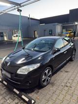 Renault Megane 1.9 dCi Bose 131ps - Renault Megane aus 2011: Bose