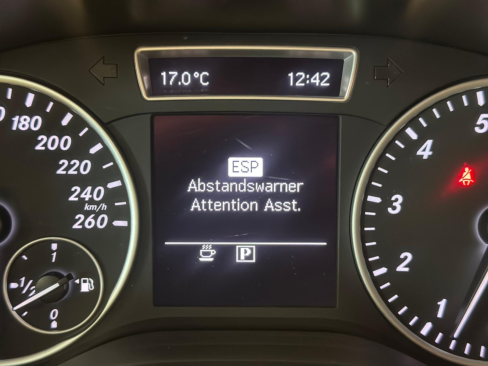 Mercedes-Benz B 180 AMG SPORTPAKET NIGHTPAKET SHZ 18"LM 1.HAND