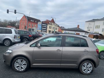 Volkswagen Golf - 8