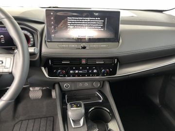 Fotografie des Nissan X-Trail 1.5 VC-T Mild-Hybrid Xtronic N-Connecta