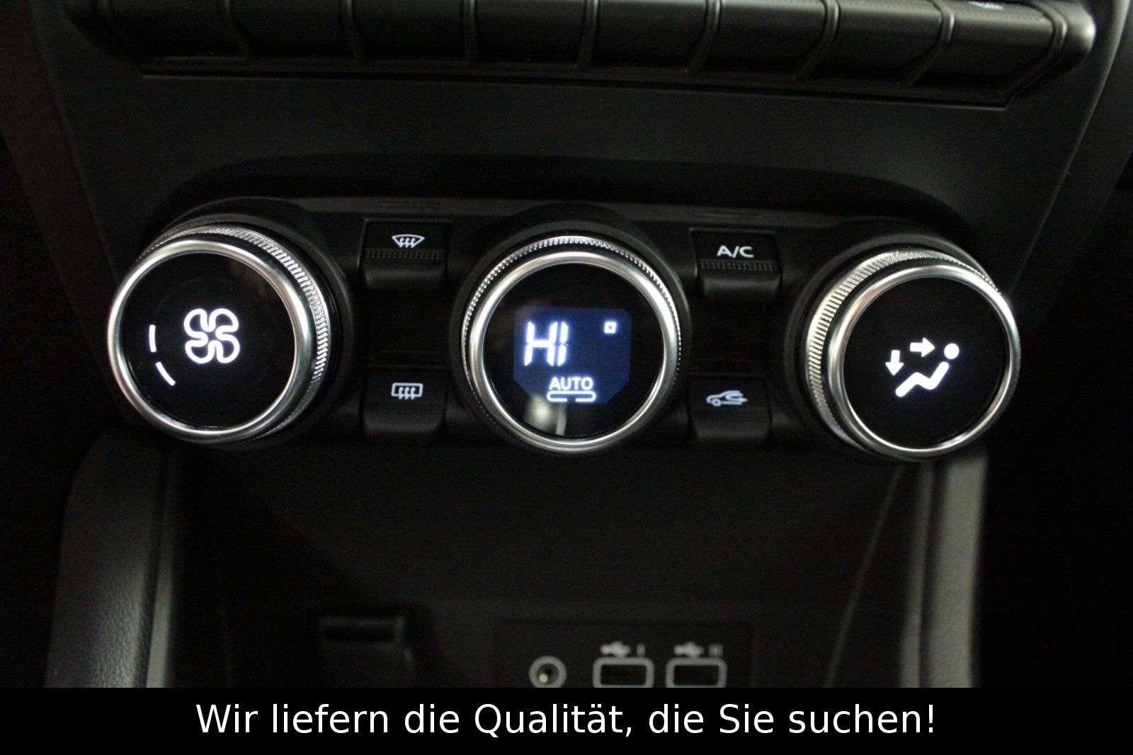 Fahrzeugabbildung Renault Captur Mild Hybrid 140 Techno*Winterpaket*