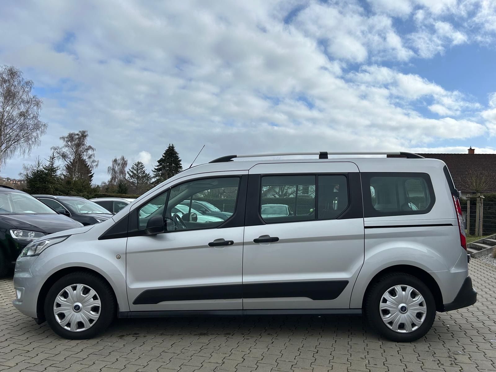 Fahrzeugabbildung Ford Transit Connect Maxi°AHK°Kamera°Navi°PDC°