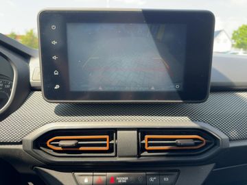 Dacia Sandero Stepway Comfort TCe 90 PS mit Navi Einpa
