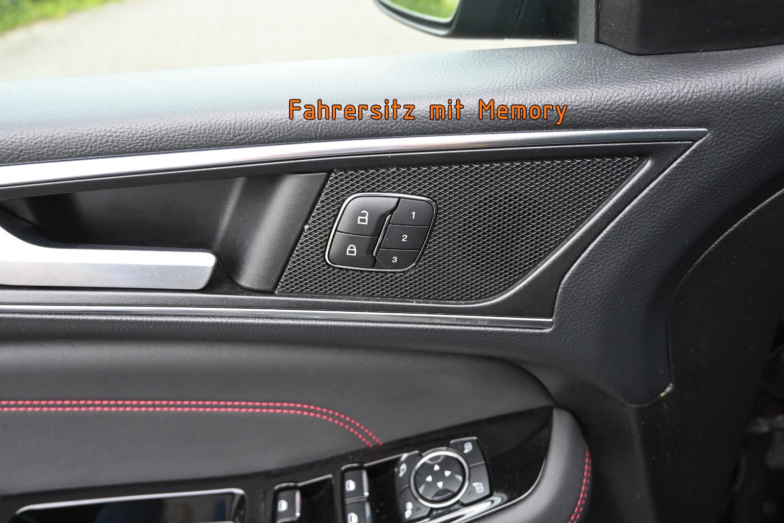 Fahrzeugabbildung Ford S-Max 2.0d EcoBlue ST-Line Auto °AHK°STANDHEIZ°