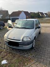 Renault Clio *Cityflitzer**Anfängerauto**Winterauto* - gebrauchte Renault Clio aus dem Jahr 2000