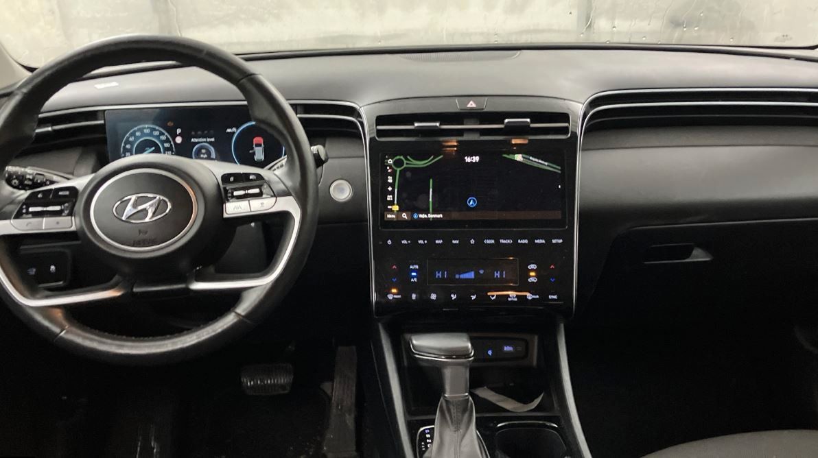 Fahrzeugabbildung Hyundai Tucson 1.6 T-GDI MHEV ADVANCED 7-DCT NAVI/SH/AHK