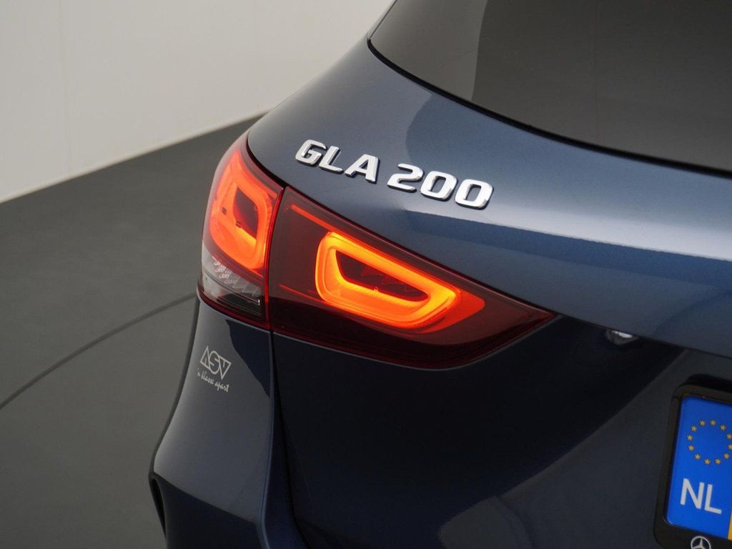 Mercedes-Benz GLA 200 AMG Business Solution | Panorama - Schie