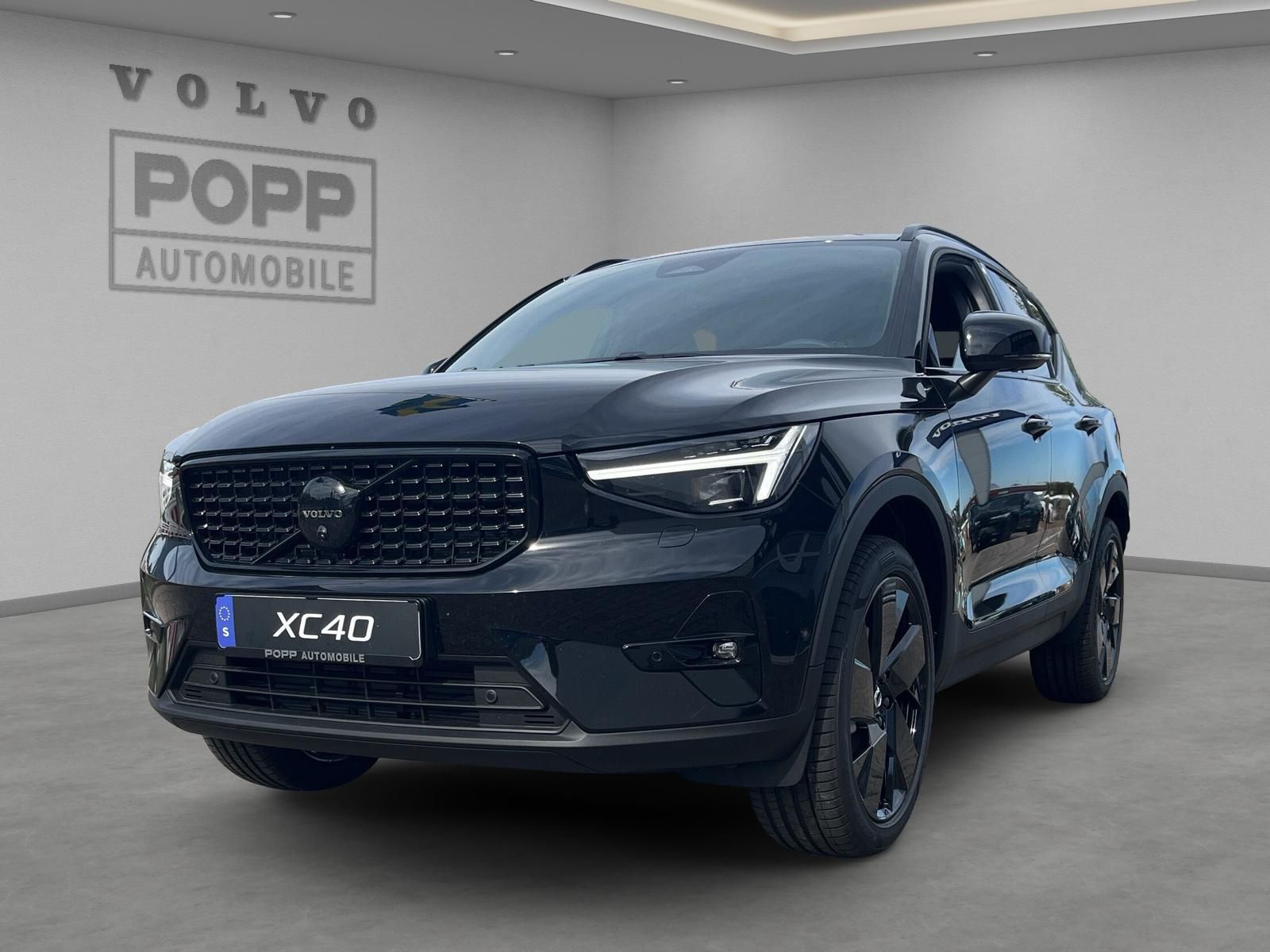 Volvo XC40 B3 Plus Black Edition 20" 360° ACC FHZ SHZ