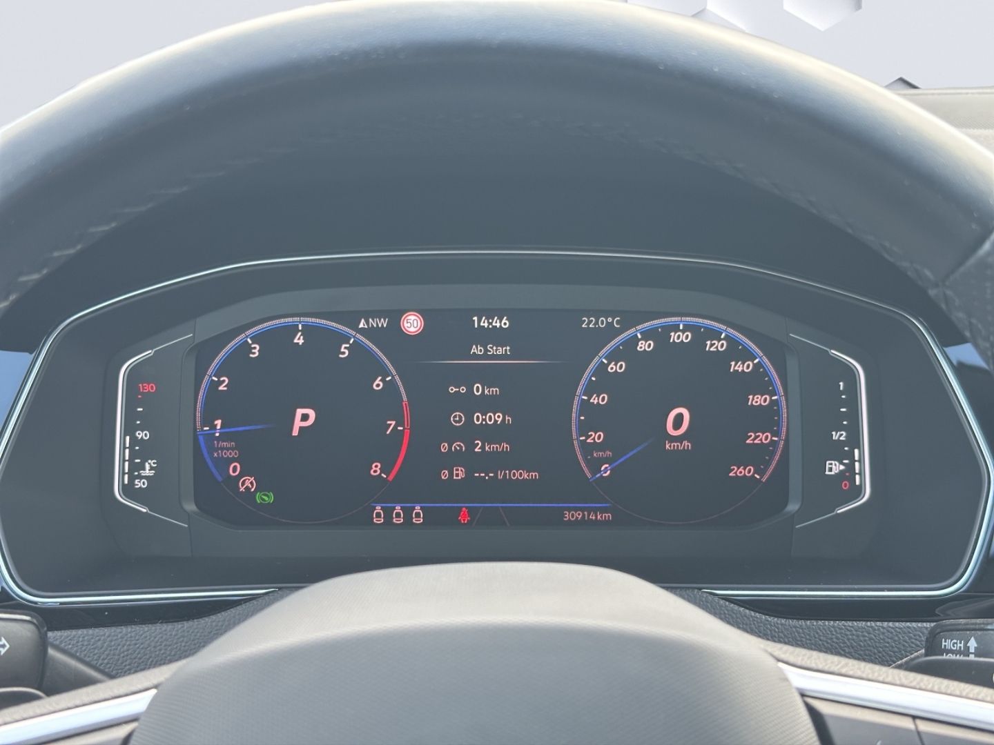 Passat 1.5TSi DSG AHZV LED Rückfahrkamera FrontA