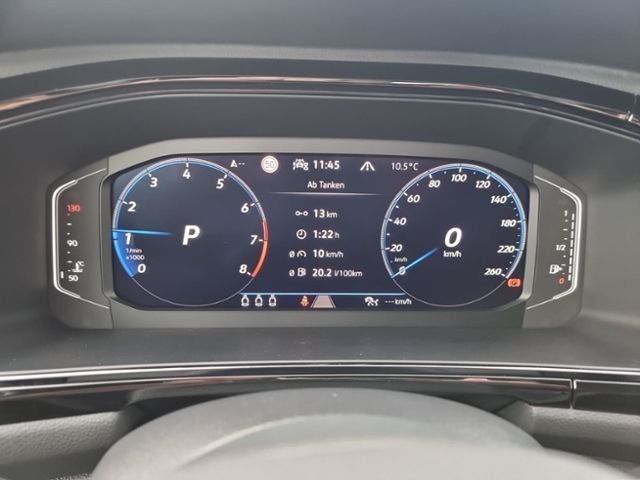 Fahrzeugabbildung Volkswagen T-Roc R-LINE 1,5 TSI DSG BLACK STYLE NAVI LED MA