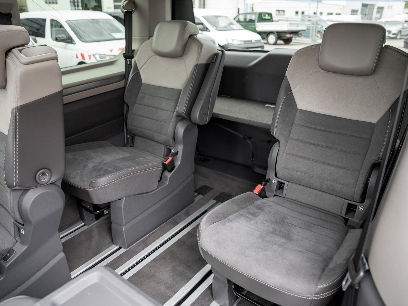 Volkswagen T7 Multivan KÜ Hybrid LED PANO STANDH NAVI AHK foto 10
