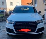 Audi Q7  Sport S line - Audi Q7: Sport