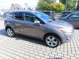 Ford Kuga 2,0 TDCI Titanium - Ford Kuga aus 2012: Titanium