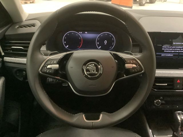 Scala Selection Automatik NAVI PDC ALU LED KLIMA