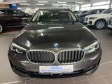BMW 520 d Touring Business+DA+ACC+Park+Pano+Wireless - BMW 520 mit Diesel-Antrieb: Kombi