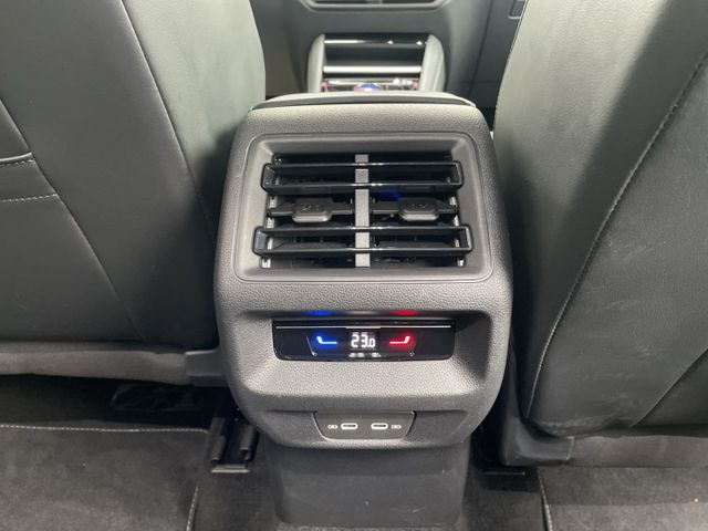 Tiguan 2.0 TDI R-Line Black Style AHK/360°Kamera