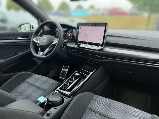 Golf 8 VIII GTE 1,5 l eHybrid AHK-el. klappb. Na